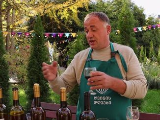 ღვინის, დღეები