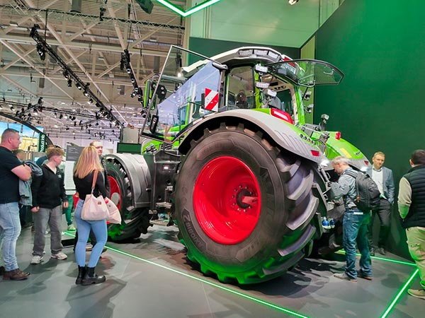 Agritechnica, ტრაქტორი