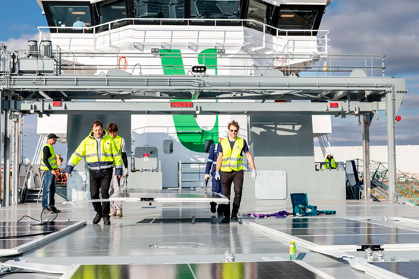 სატვირთო, გემი, მზის, პანელები