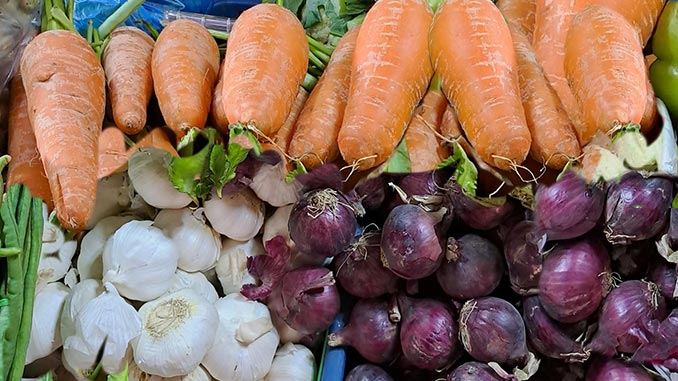 ხახვი, ნიორი, სტაფილო