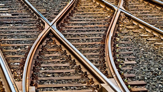 ლოჯისტიკა, შუა, დერეფანი